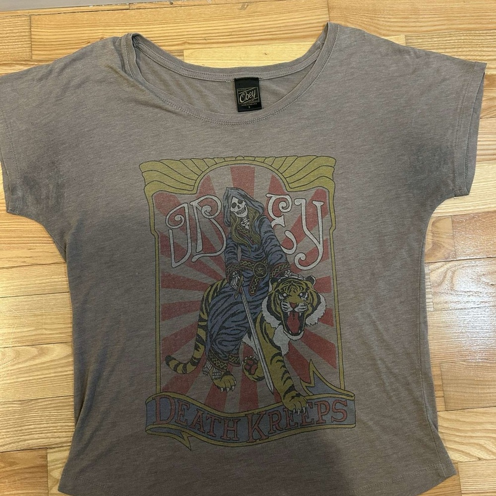 Vintage Obey Graphic Tee with Tiger and Reaper